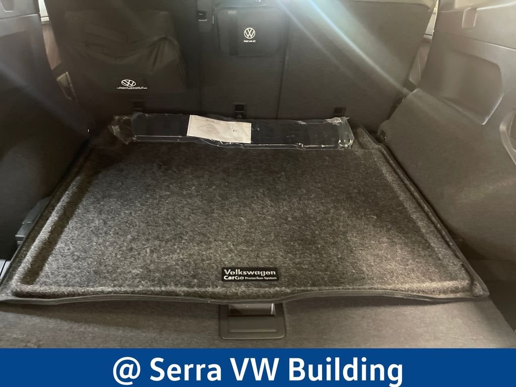 Certified Used 2024 White Volkswagen 2.0T SEL R-Line image 30
