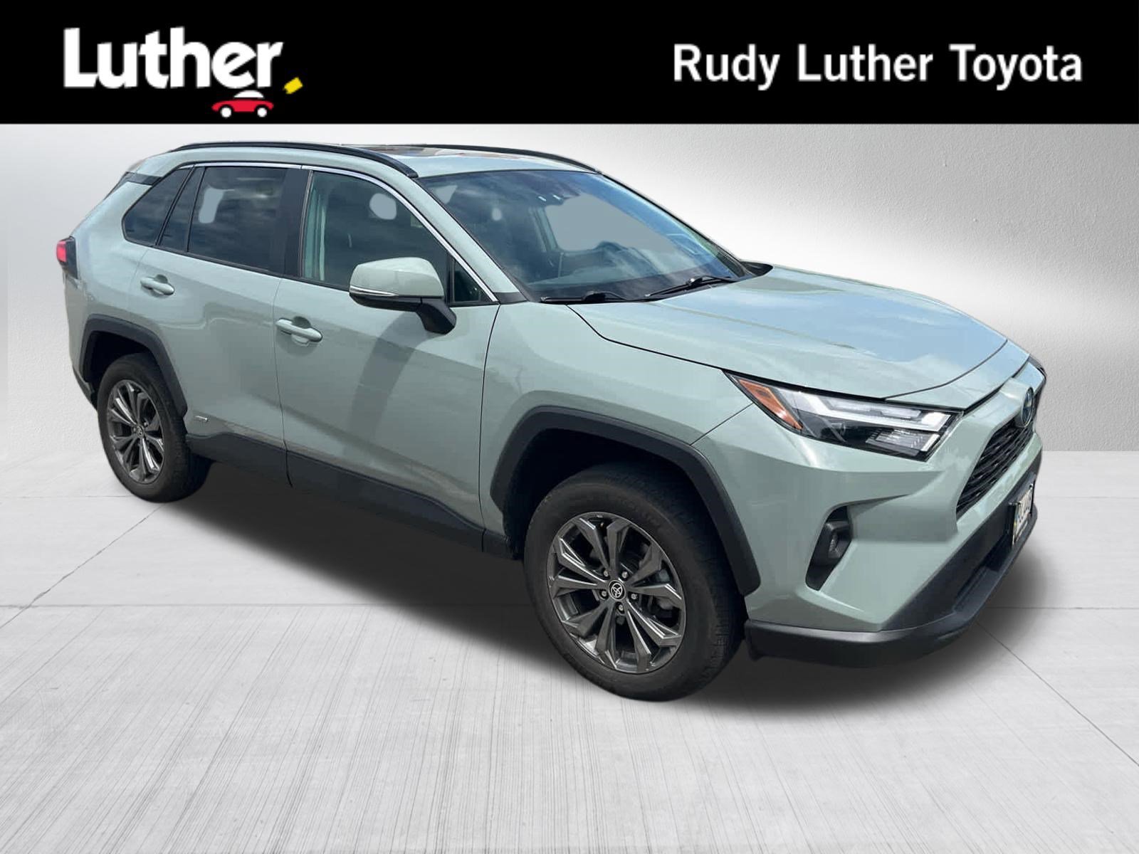 Certified Used 2022 Lunar Rock Toyota Hybrid XLE Premium image 1