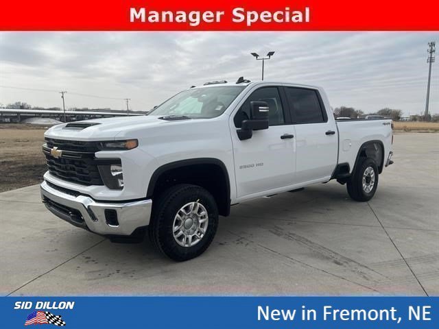 New 2026 Summit White Chevrolet WT image 1