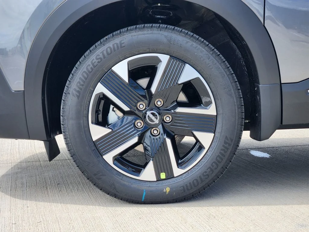 New 2027 Gun Metallic Nissan SV image 11