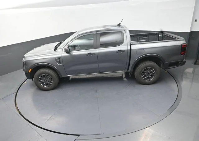 Used 2024 Gray Ford XLT image 25