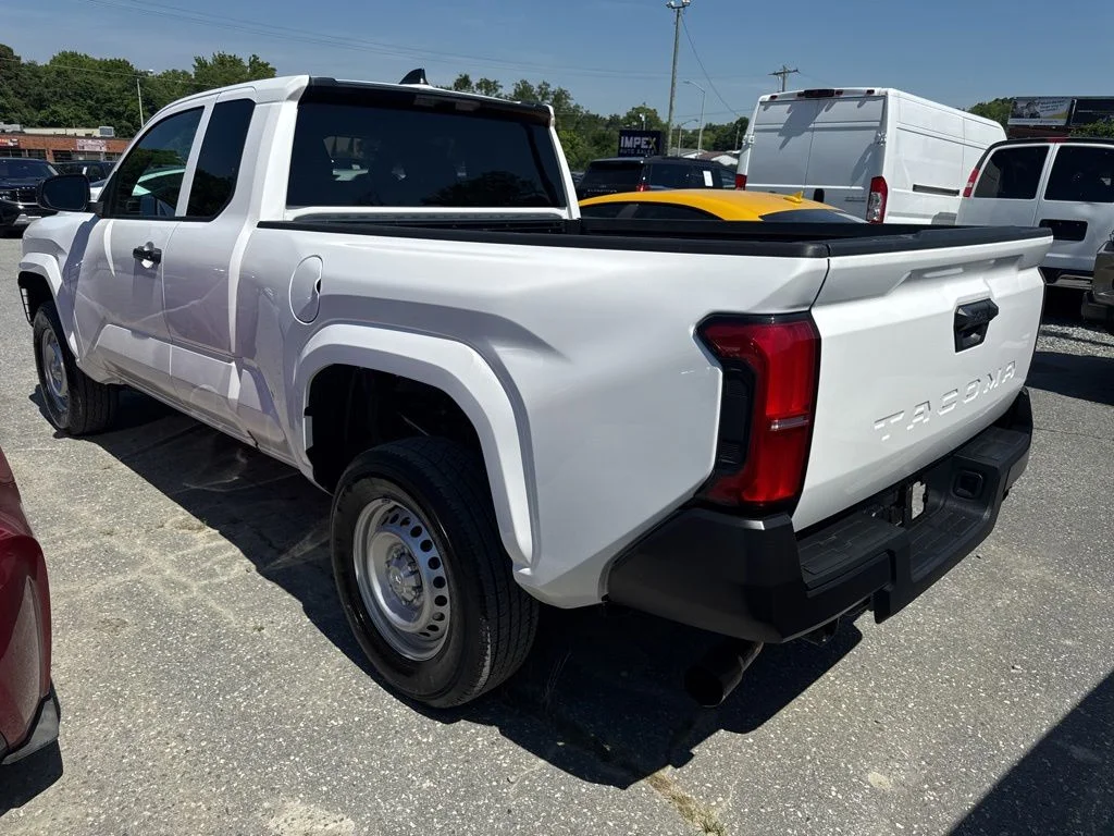 Used 2025 White Toyota SR image 4