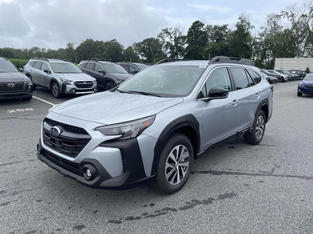 Certified Used 2025 Ice Silver Metallic Subaru Premium image 19
