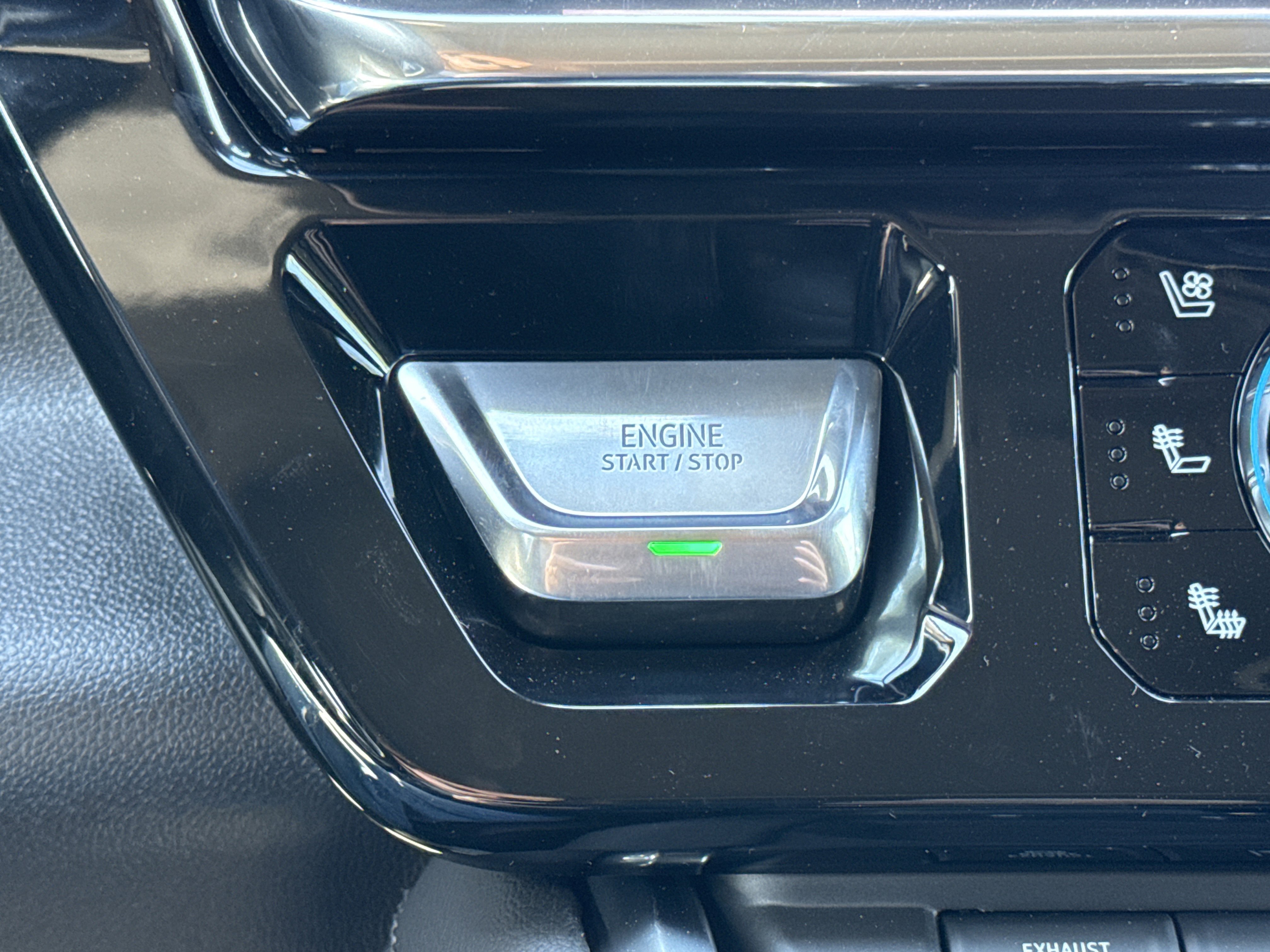 2026 GMC Sierra 2500HD Denali - Photo 25