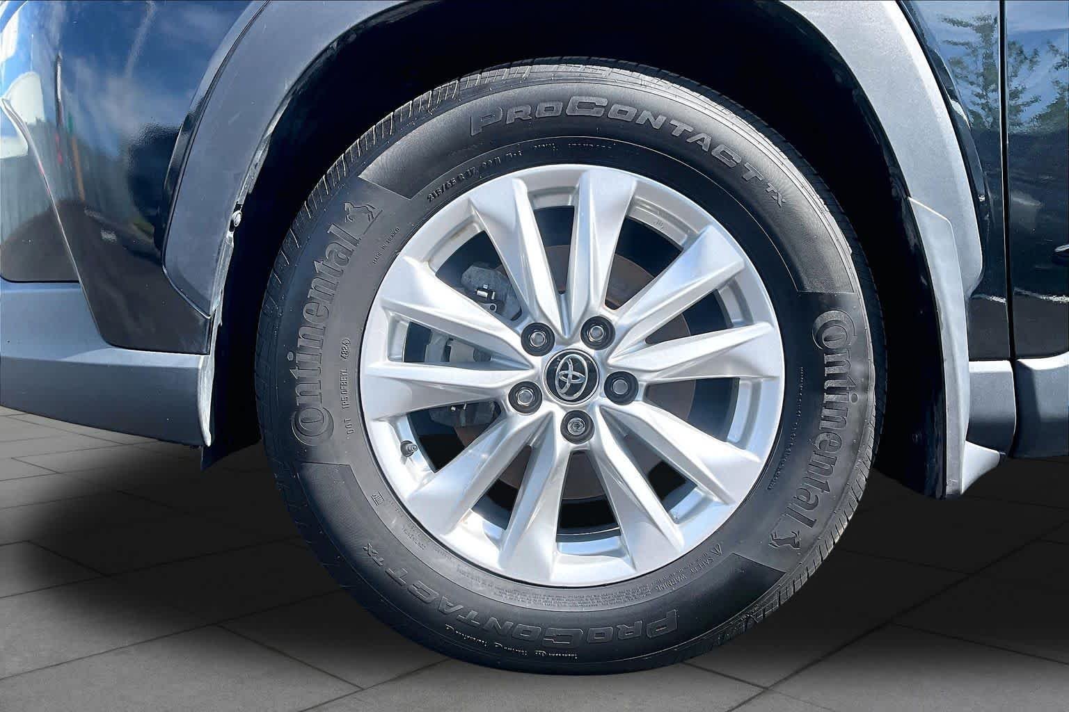 Used 2023 Jet Black Toyota LE image 11