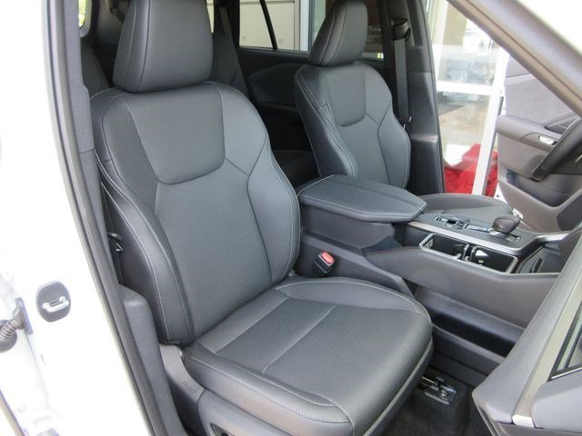 New 2026 Wind Chill Pearl Lexus PREMIUM AWD image 37