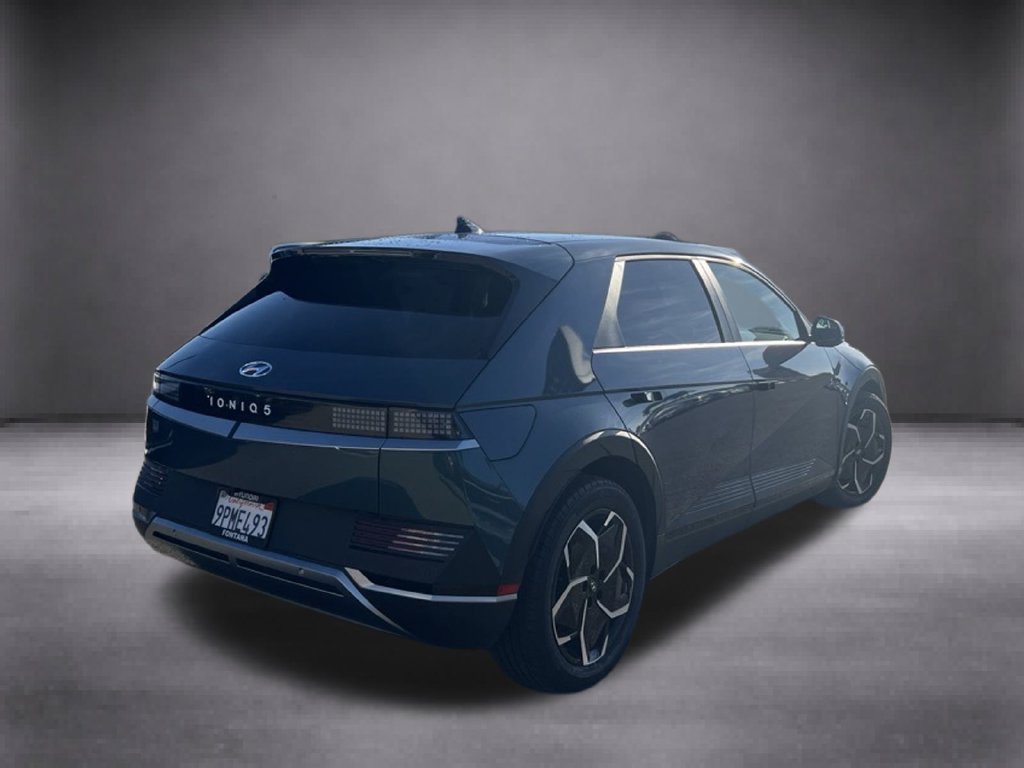 Certified Used 2024 Green Hyundai SE image 8