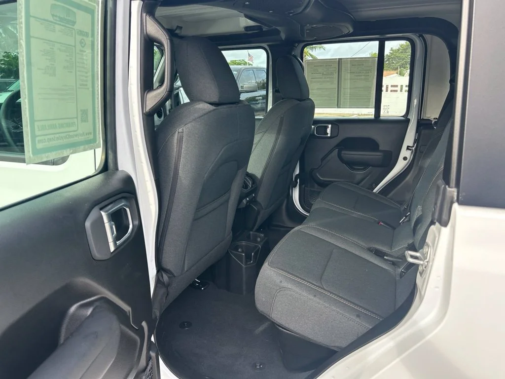 Used 2026 White Jeep Sport image 31