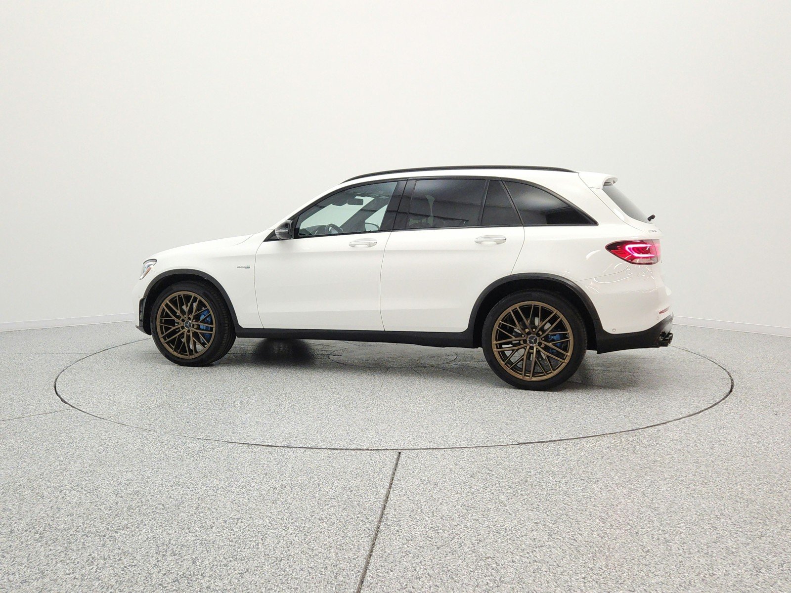 Used 2022 Polar White Mercedes-Benz AMG® GLC 43 4MATIC SUV image 8
