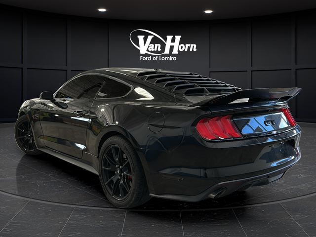 Used 2017 Shadow Black Ford GT Premium image 5