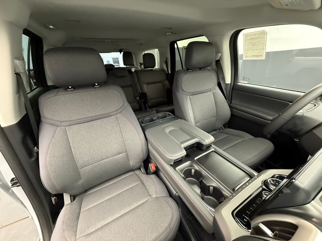 New 2025 Space Silver Metallic Ford Active image 64