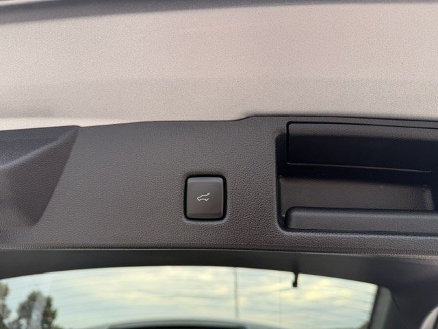 Certified Used 2024 Silver Metallic Ford Active image 31