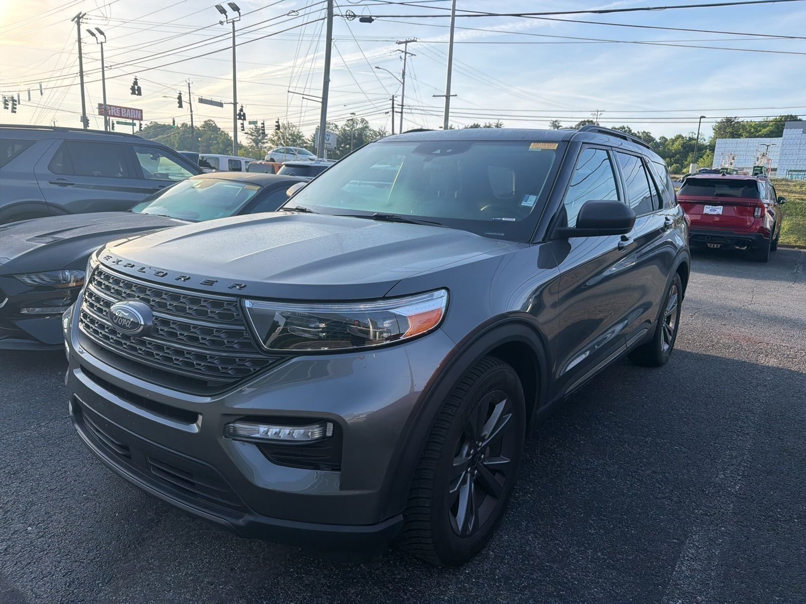2021 Ford Explorer XLT RWD's photo