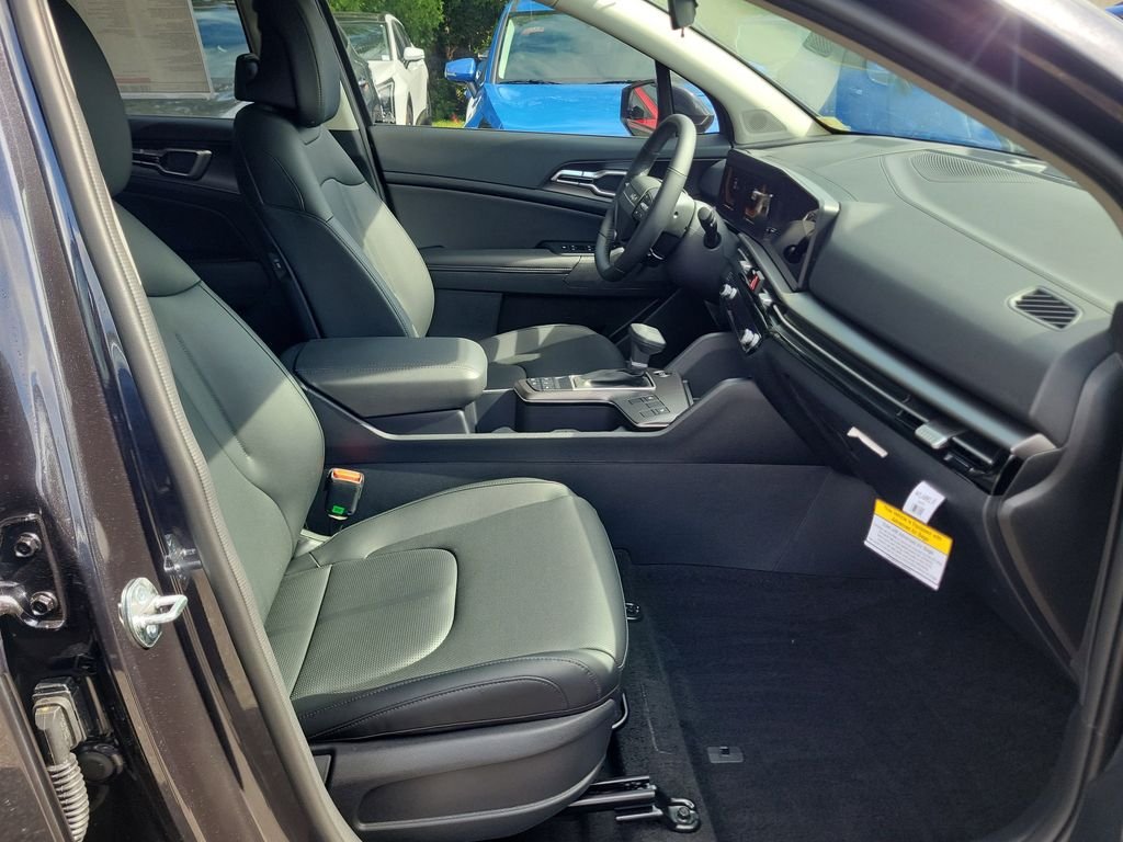 New 2026 Gray Kia EX image 7