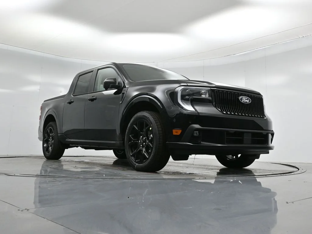 New 2026 Shadow Black Ford Lobo High image 45