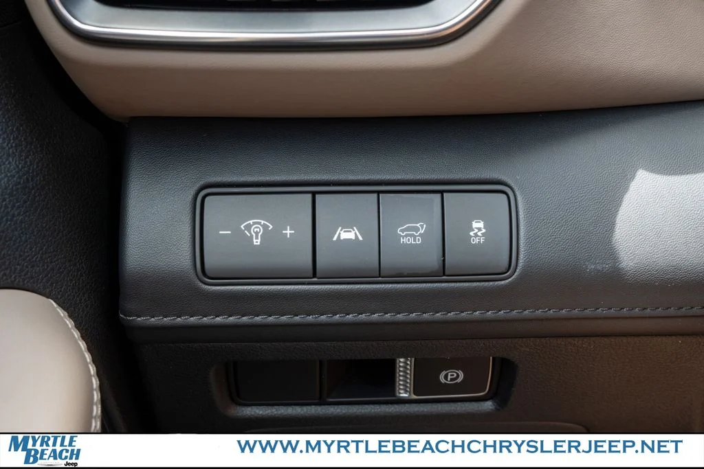 Used 2023 Twilight Black Hyundai SEL Premium image 31
