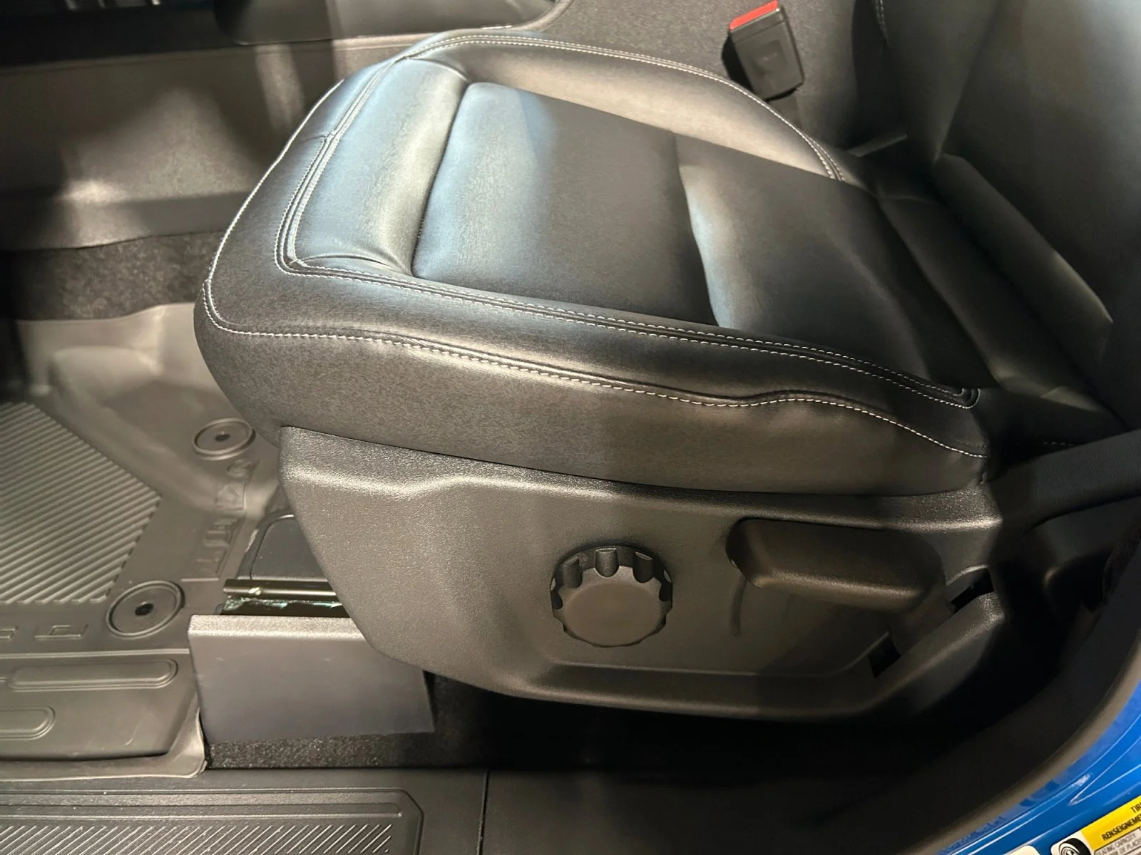 New 2026 Velocity Blue Metallic Ford Big Bend image 15