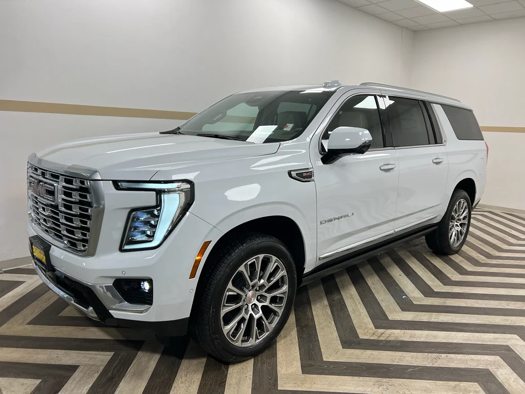 2026 GMC Yukon Denali AWD's photo