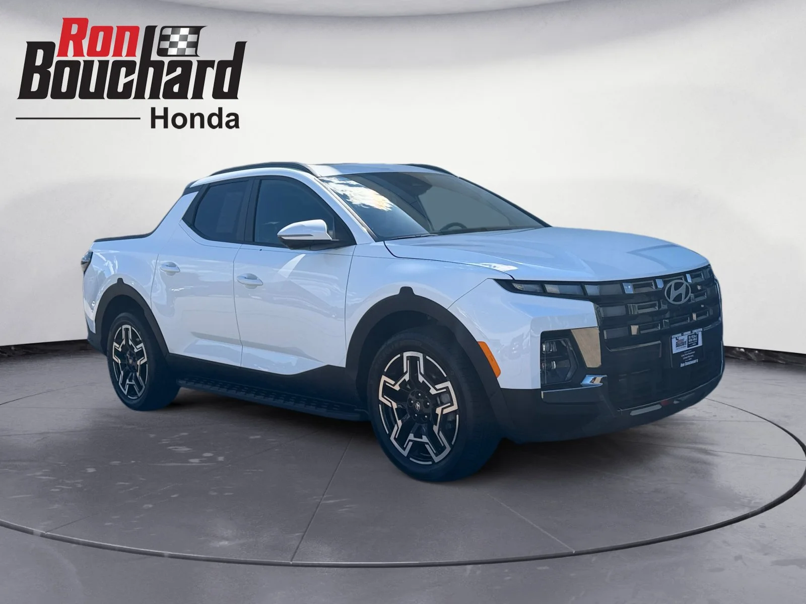 Used 2025 Atlas White Hyundai Limited image 1