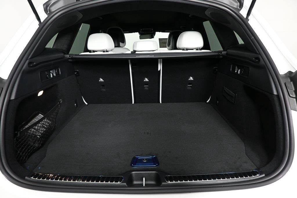 New 2027 Polar White Mercedes-Benz GLC 300 image 29