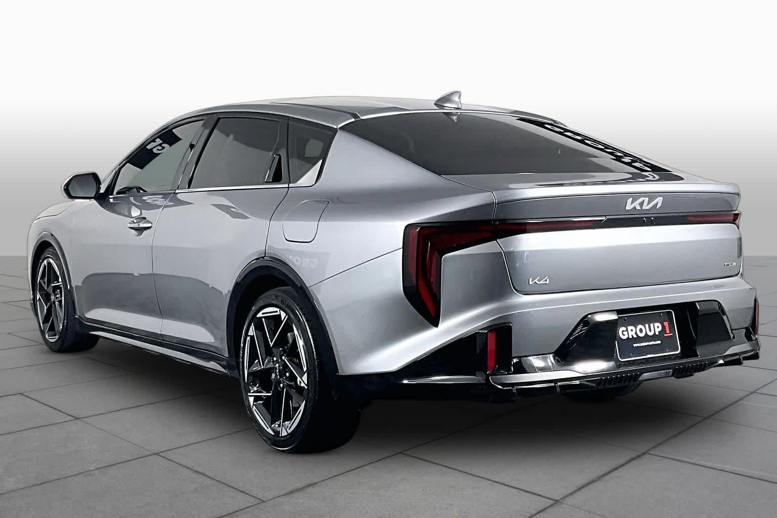Used 2025 Steel Gray Kia GT-Line image 12