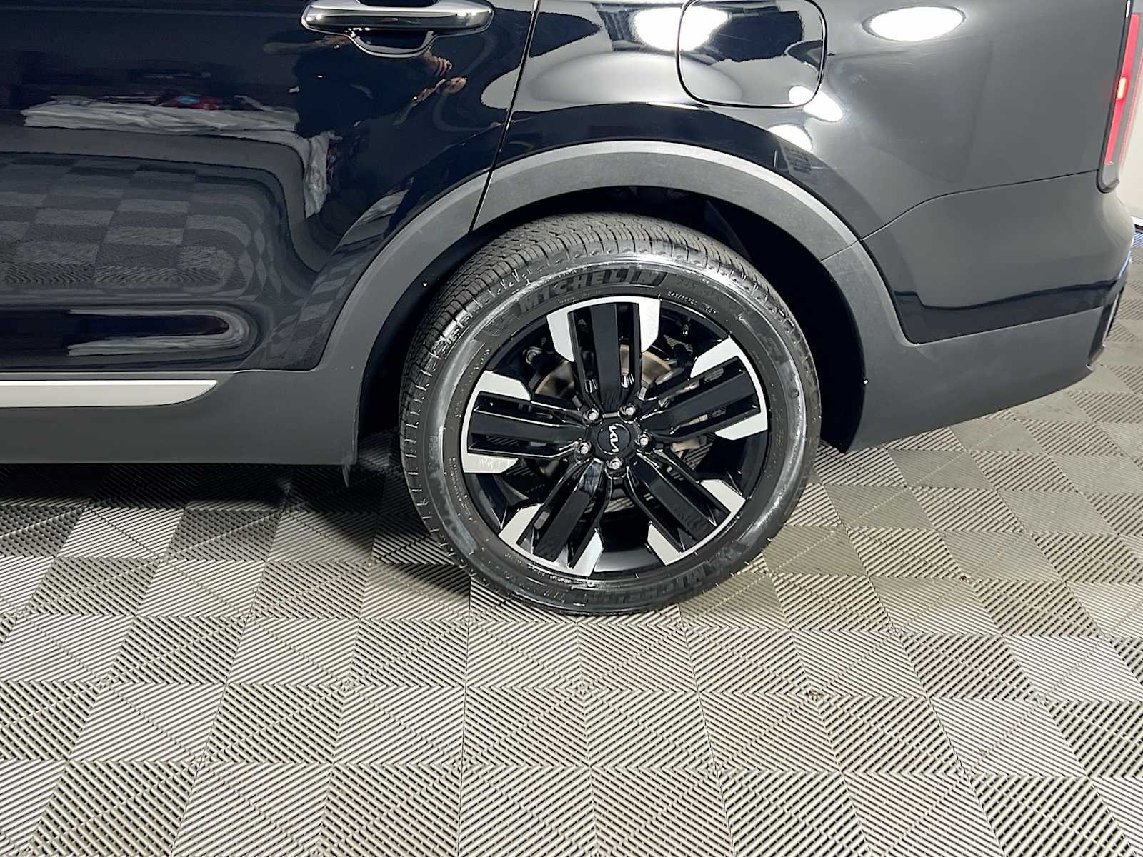 Used 2024 Ebony Black Kia SX image 34