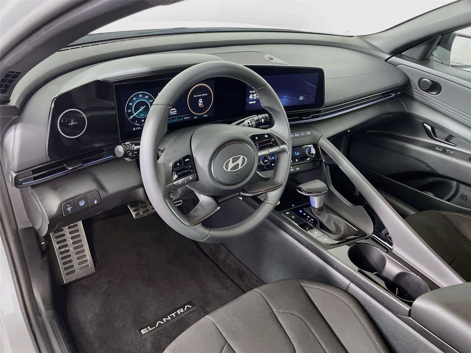 Used 2026 Serenity White Hyundai SEL Sport image 14