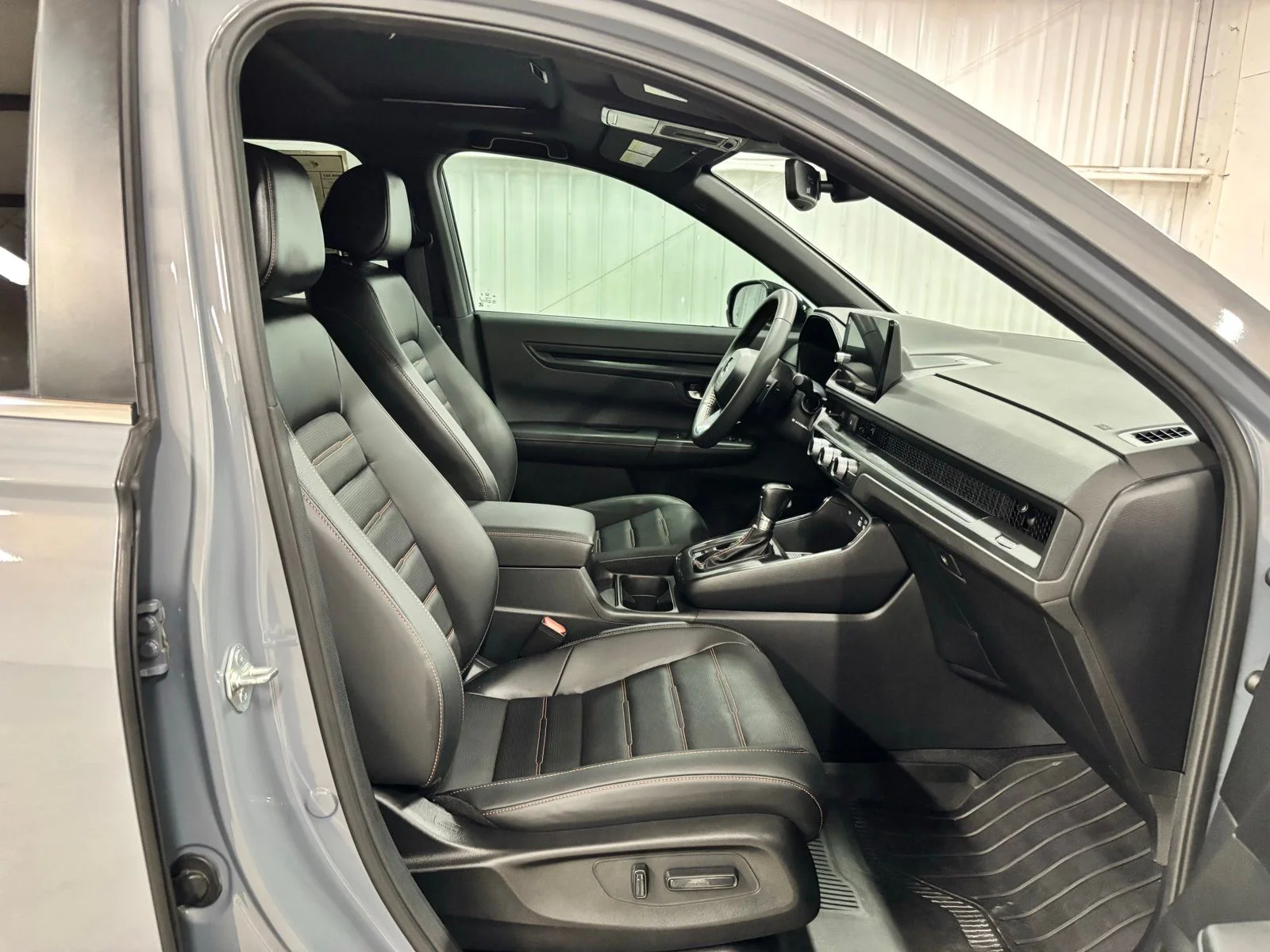 Used 2024 Gray Honda Sport-L image 21
