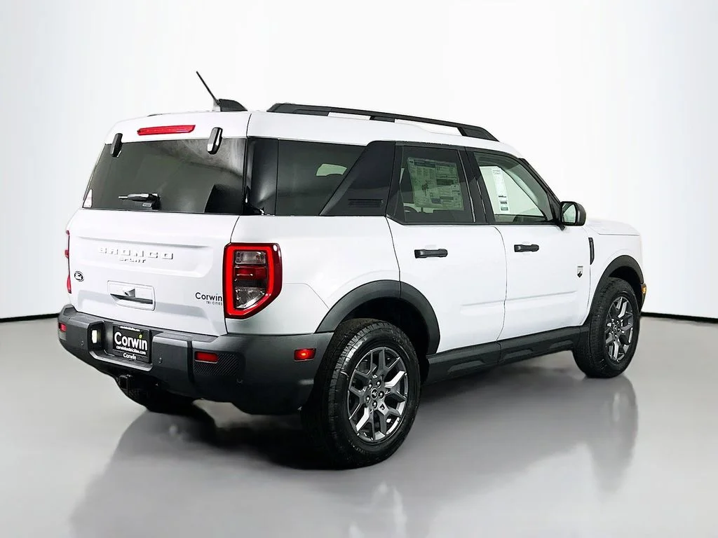 New 2026 Space White Metallic Ford Big Bend image 15