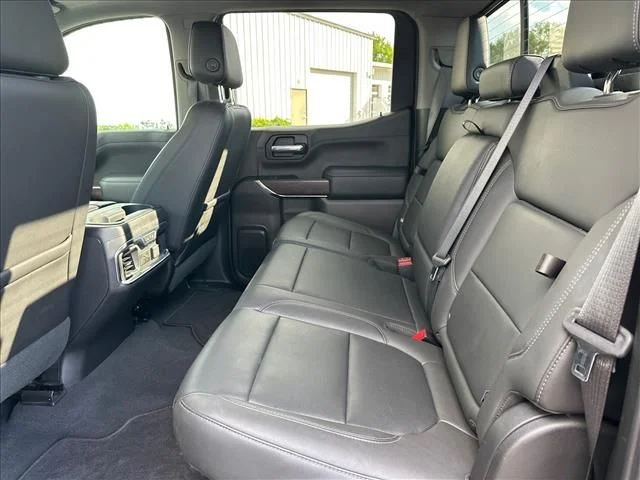 Used 2019 Black GMC SLT image 20