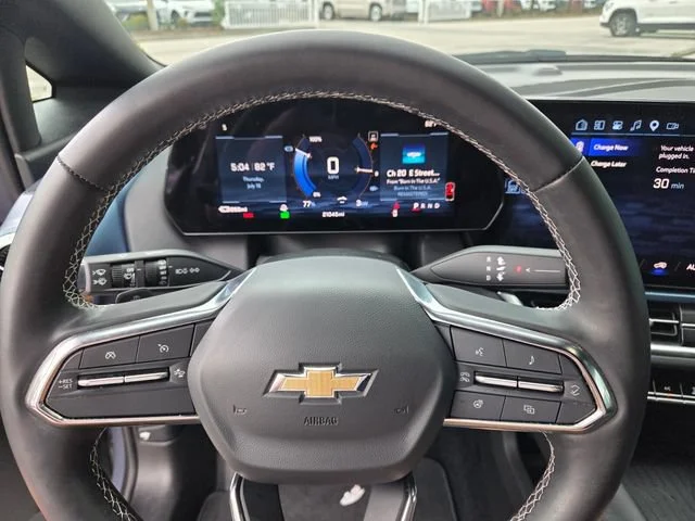 2024 Chevrolet Equinox EV LT - Photo 26