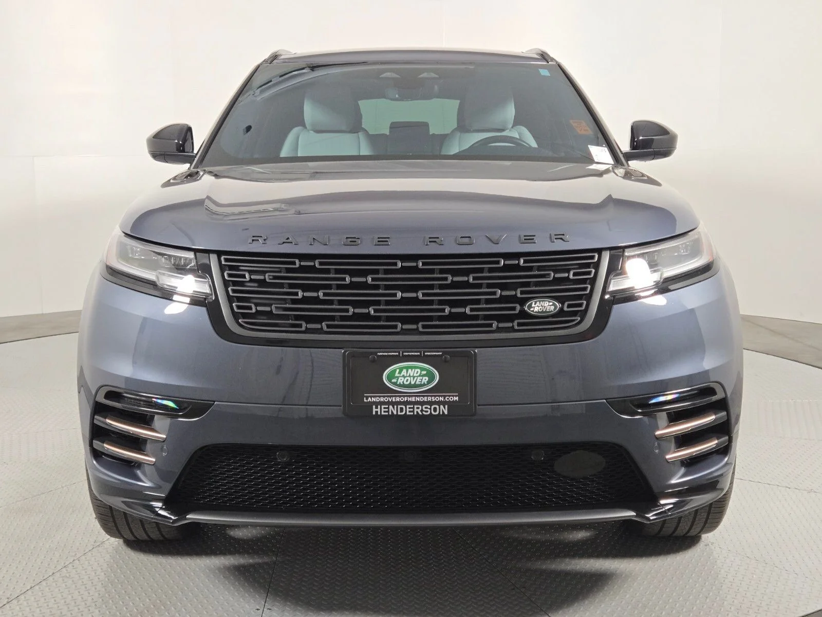 2024 Land Rover Range Rover Velar Dynamic SE - Photo 8