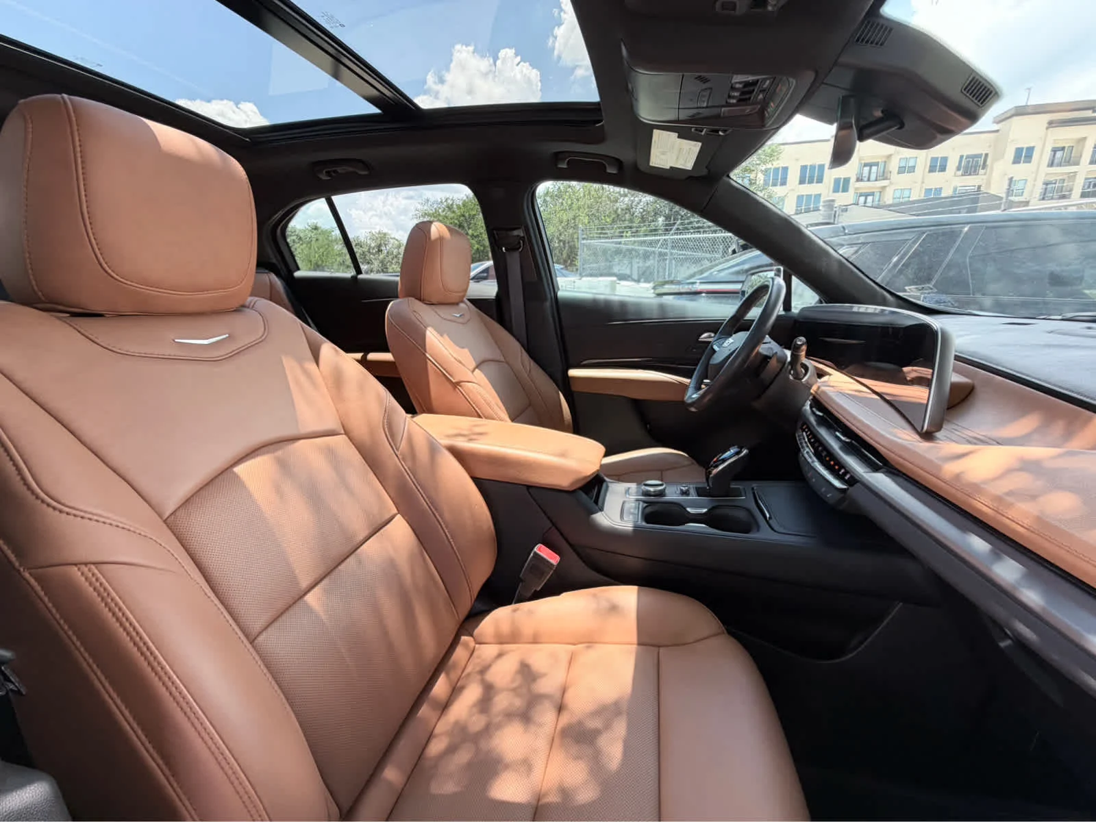 Used 2024 Crystal White Tricoat Cadillac Premium Luxury image 17