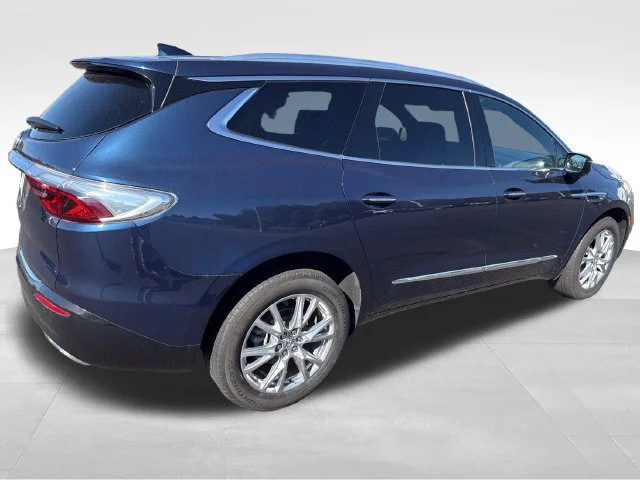 Used 2023 Includes Pitch Dark Night lower exterior accent color.) Buick Essence image 6