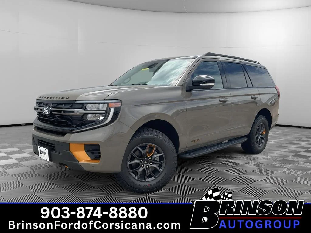 New 2027 Marsh Gray Ford Tremor® image 1