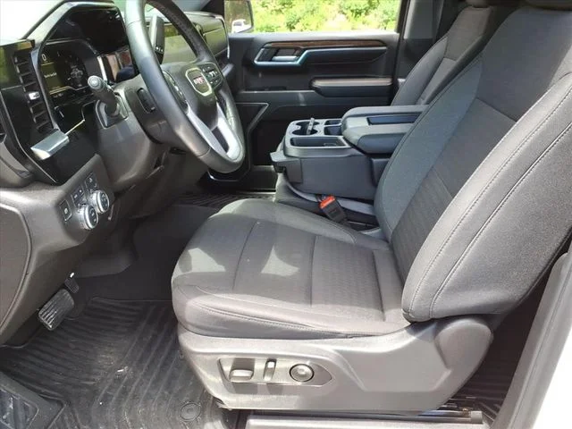 2024 GMC Sierra 1500 Elevation - Photo 14