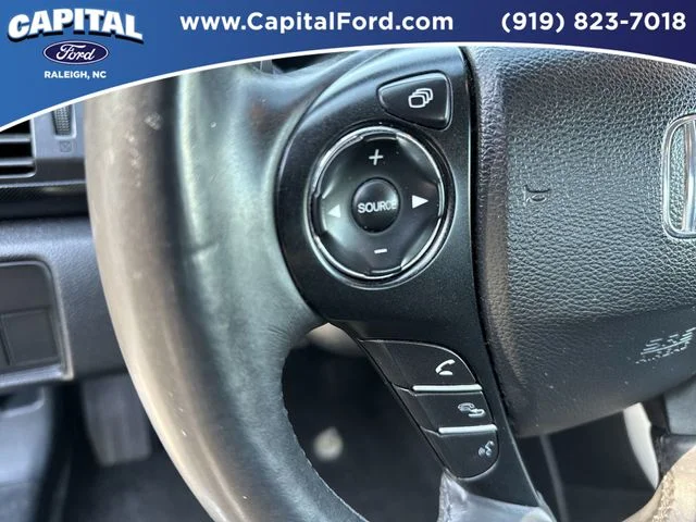 Used 2015  Honda EX-L image 22