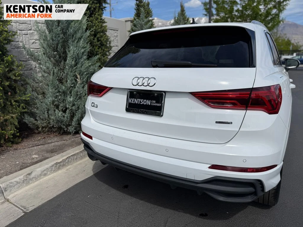 Used 2025 Black Audi Premium image 38