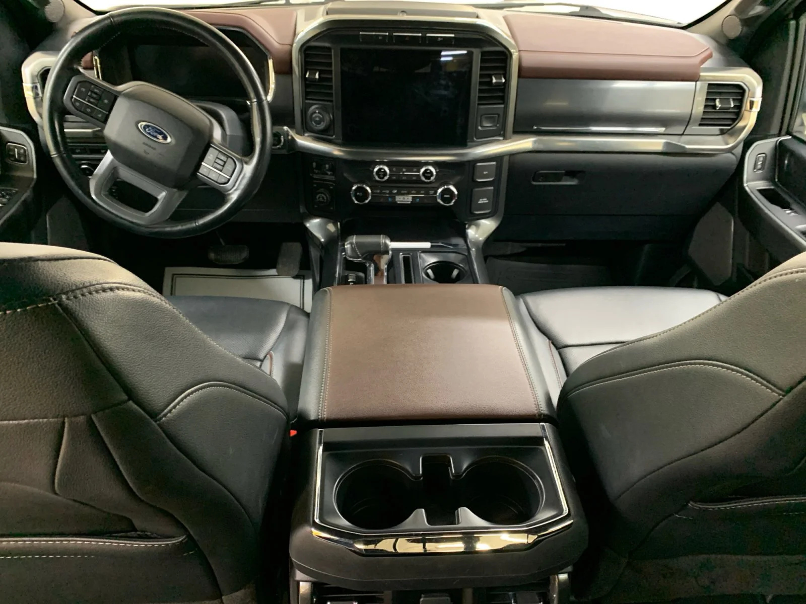 Used 2022 White Ford Lariat SuperCrew image 12