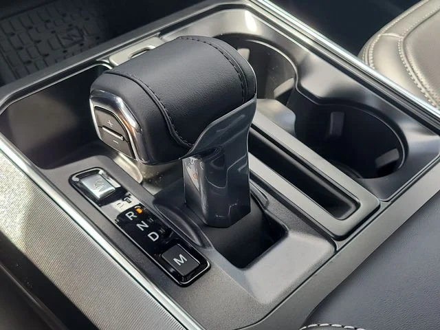 New 2026 Avalanche Ford Platinum image 28