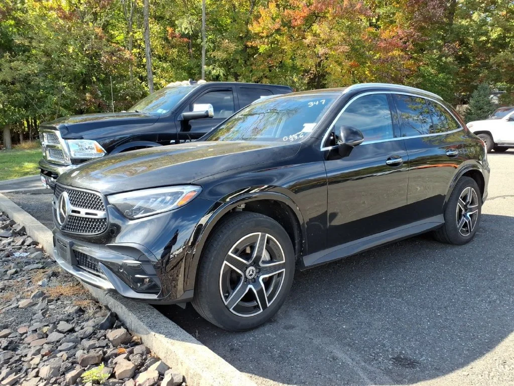 2024 Mercedes-Benz GLC 300