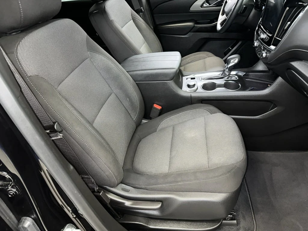 2023 Chevrolet Traverse 1LT - Photo 35