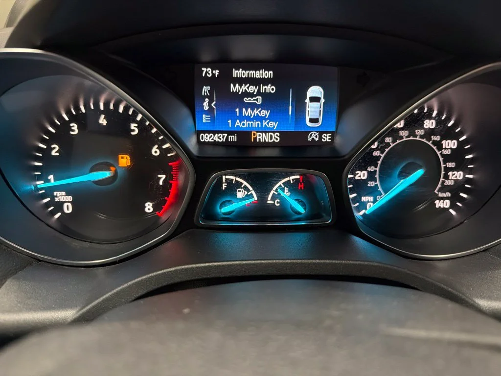 Used 2018 Red Ford SE image 23