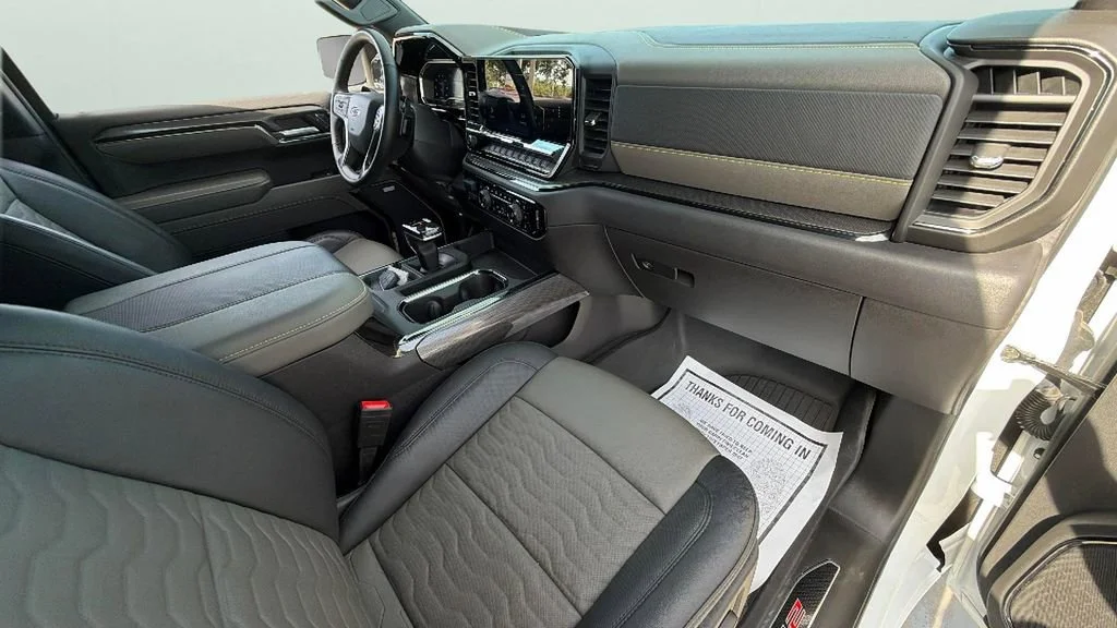 Used 2024 Summit White Chevrolet ZR2 image 35