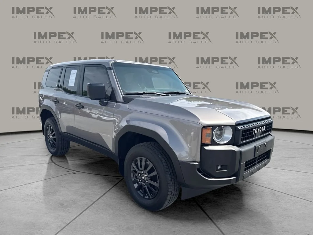 Used 2024 Gray Toyota 1958 image 4