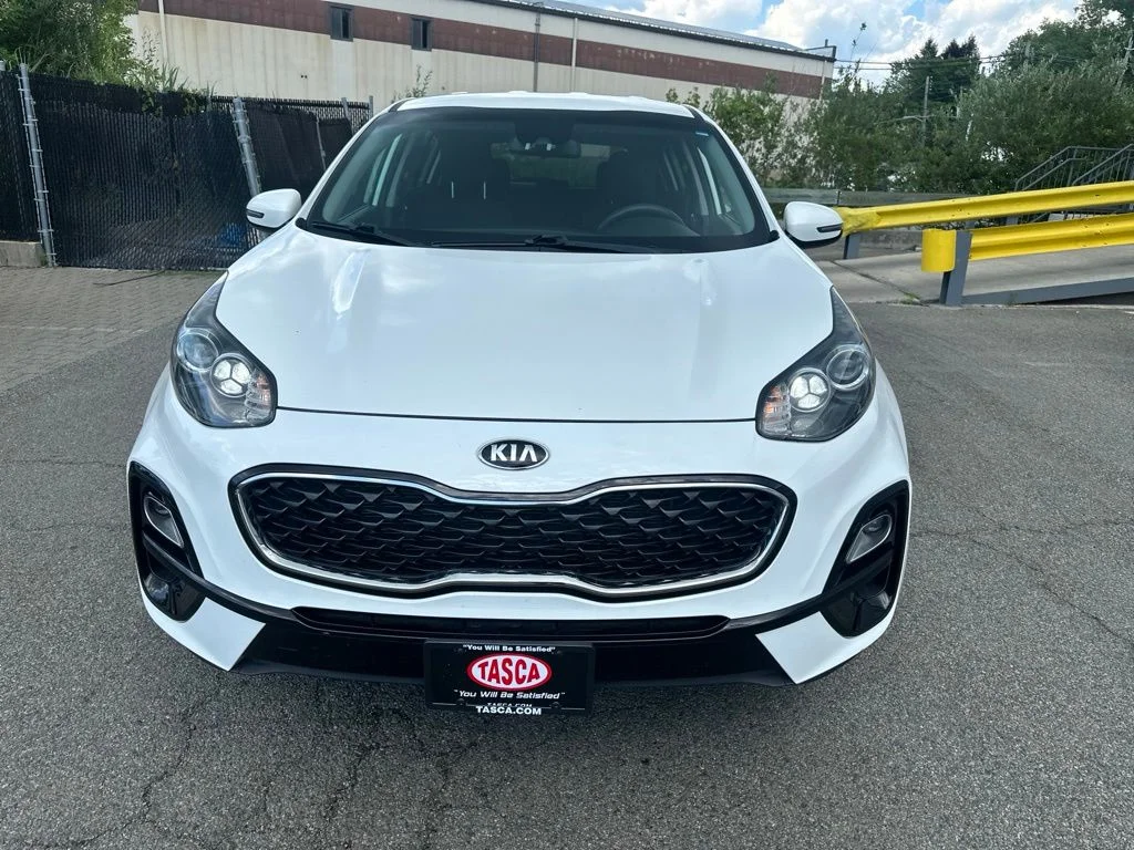 Used 2020 White Kia LX image 7