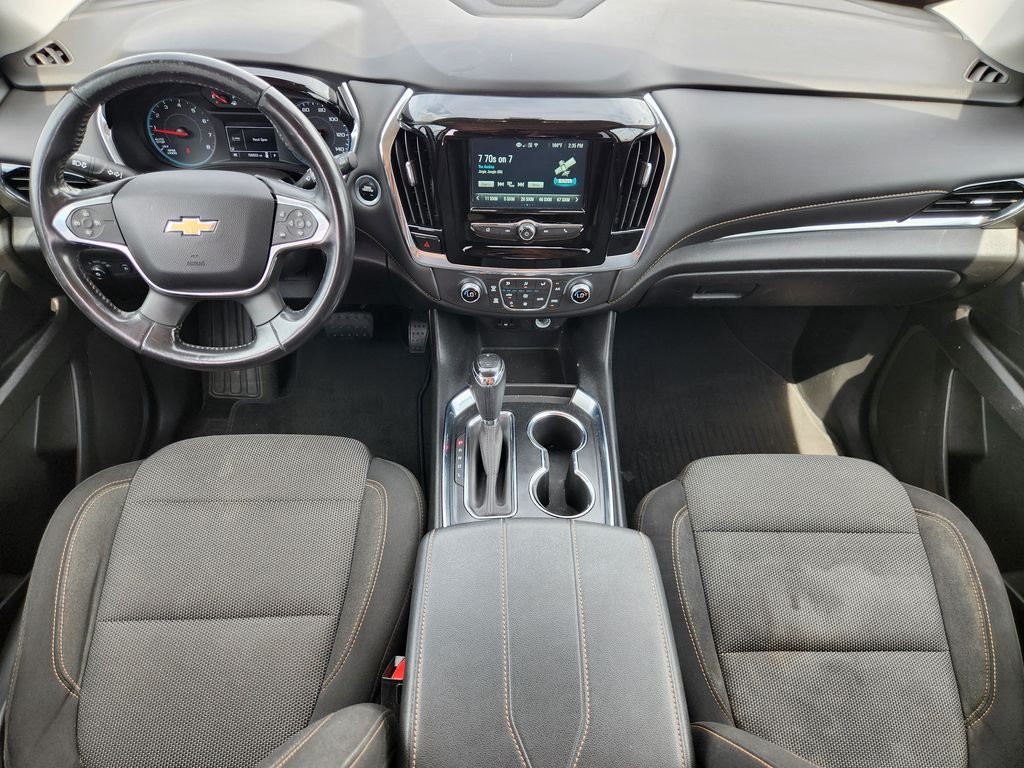Used 2019 Silver Ice Metallic Chevrolet LT Cloth image 26