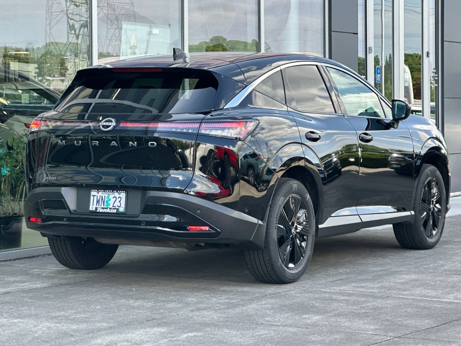Used 2025 Super Black Nissan SV image 3