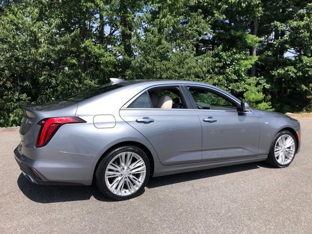Used 2020 Gray Cadillac Premium Luxury image 5