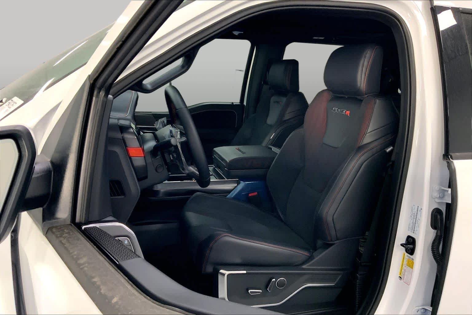 New 2026 Oxford White Ford Raptor image 7